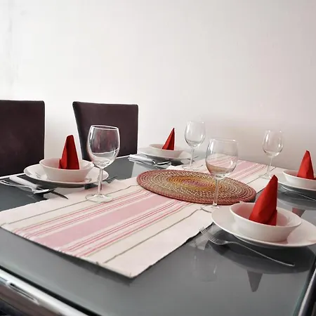 Grus Apts Prague, 2bdr, Walk To Prague's Castle *