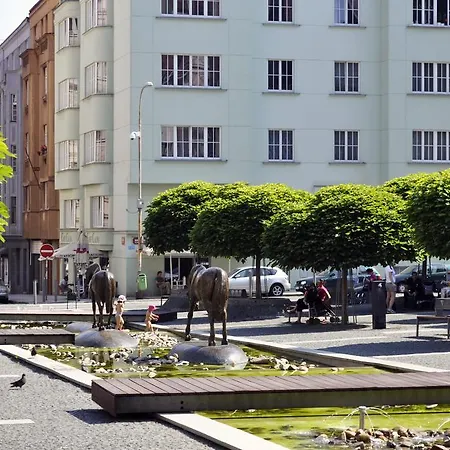 Grus Apts Prague, 2bdr, Walk To Prague's Castle *