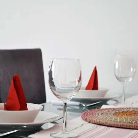 Grus Apts Prague, 2bdr, Walk To Prague's Castle * 布拉格