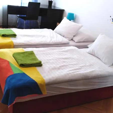 Grus Apts Prague, 2bdr, Walk To Prague's Castle