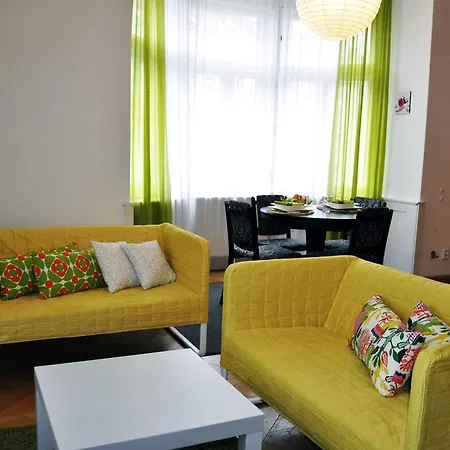 Appartamento Grus Apts Prague, 2bdr, Walk To Prague's Castle Praga